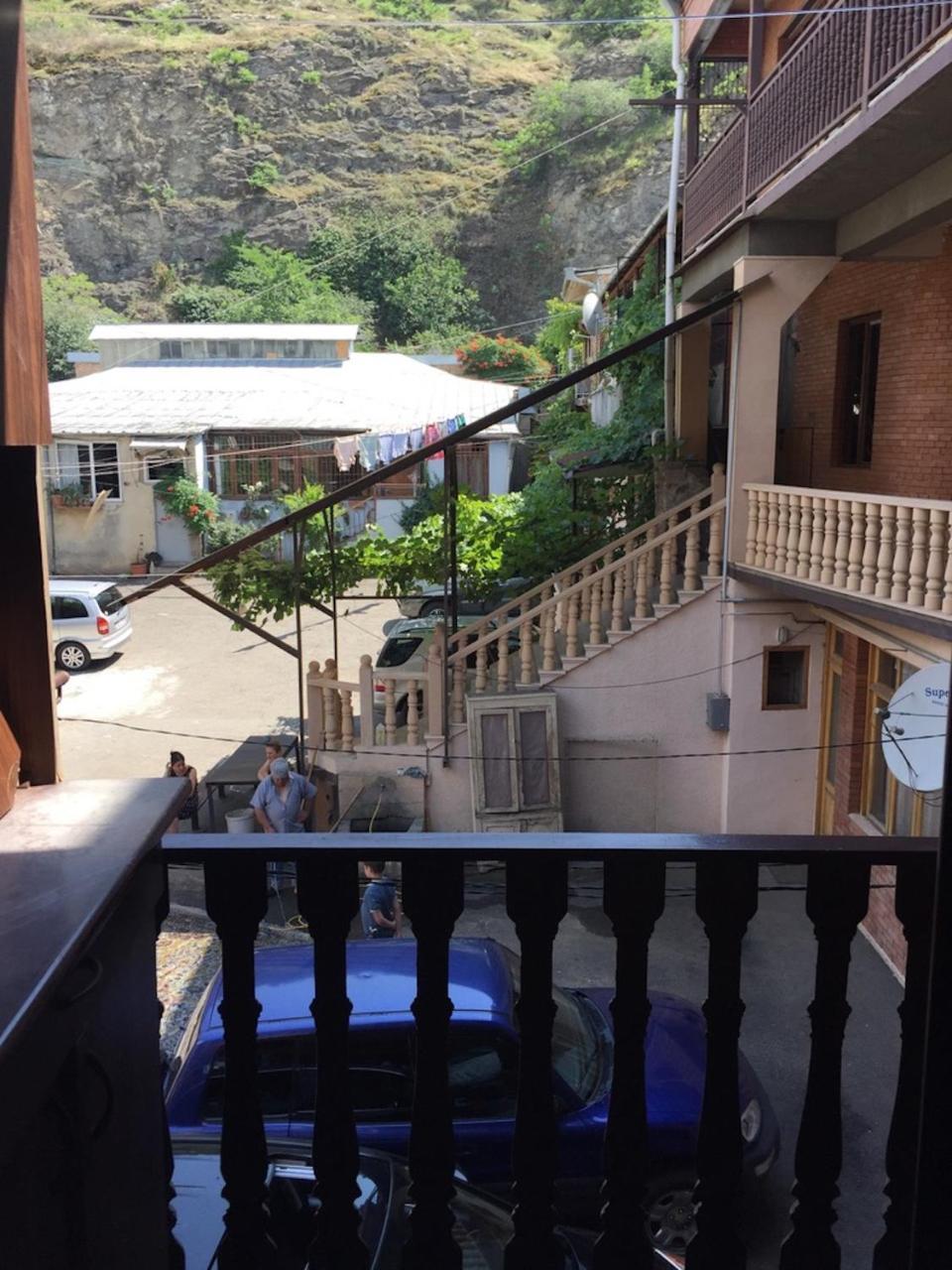 Old Tbilisi Mountain View Apartment Екстериор снимка
